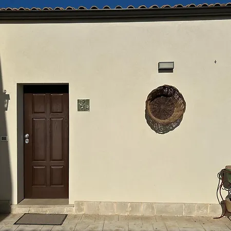 Baglio Il Gelso E L'ulivo Il Mandorlo Appartamento Reitani